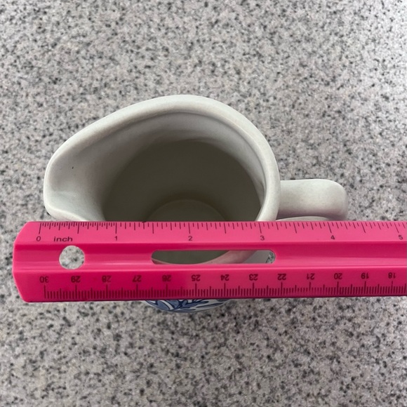 Pfaltzgraff Creamer Yorktowne Pattern - Picture 4 of 5